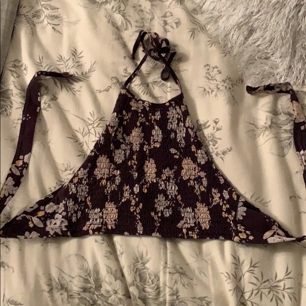 Billabong halter
